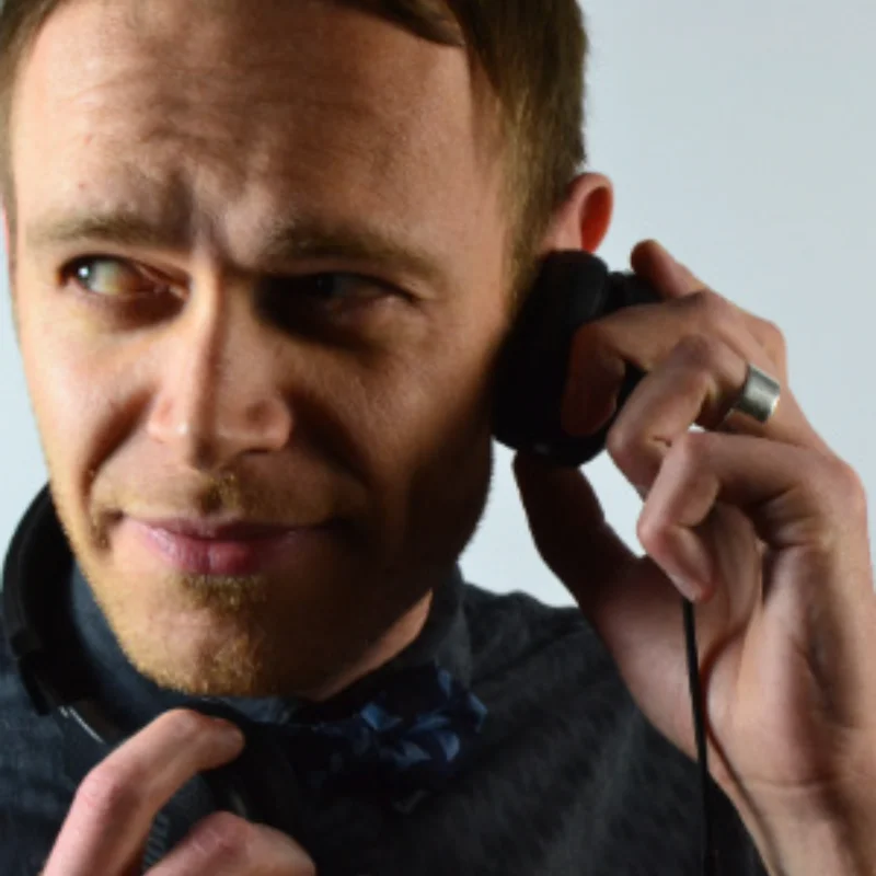 Why a Computer Voice Can Cool Your Brand's Warmth